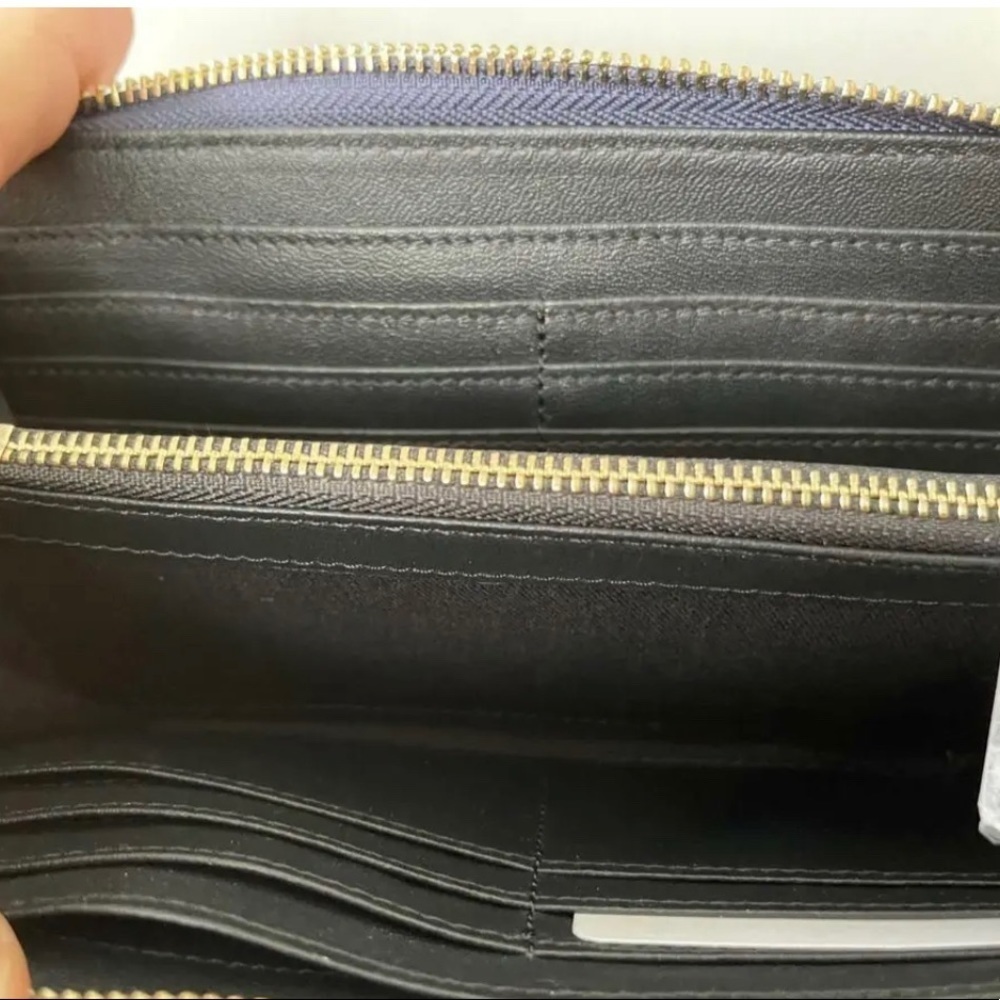 Emporio Armani Cervo Blue/Black‎ Leather Unisex Zip saround Wallet, Y3H171 8AHOC - Picture 9 of 10